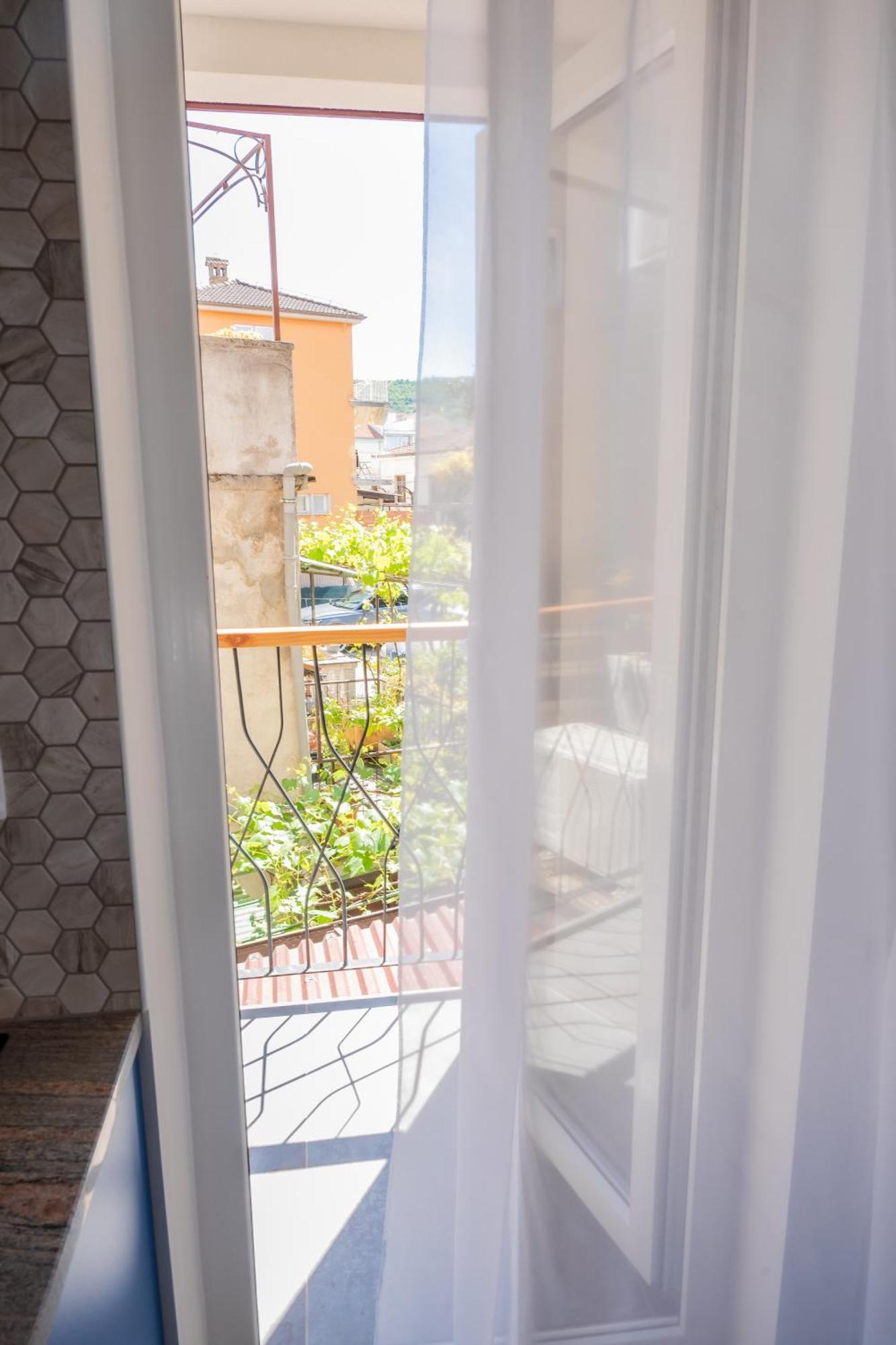 Island Apartments Izola Bilik gambar