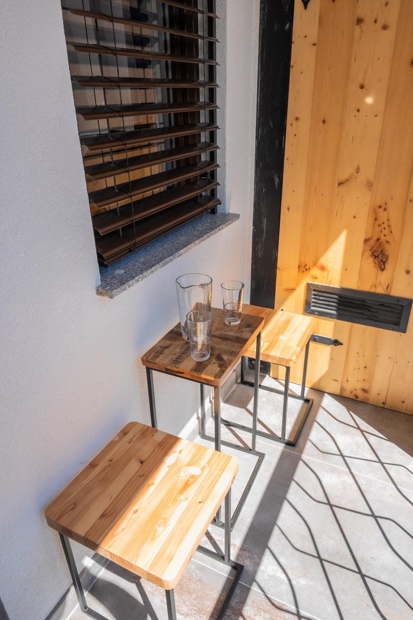 Island Apartments Izola Bilik gambar